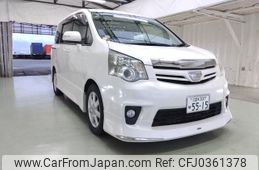 toyota noah 2010 ENHANCEAUTO_1_ea289810