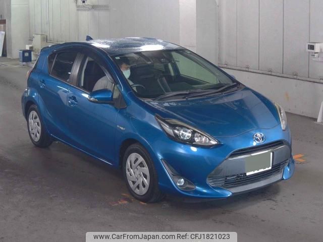 toyota aqua 2017 CFJ1821023 image 1