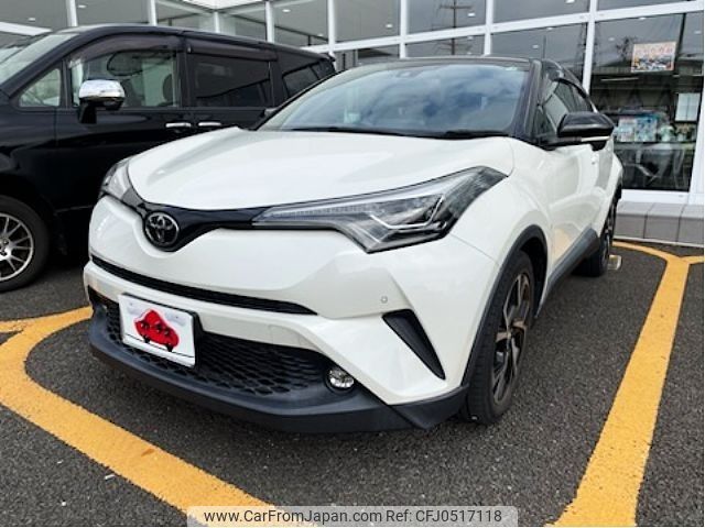 toyota c-hr 2018 -TOYOTA--C-HR DBA-NGX10--NGX10-2004056---TOYOTA--C-HR DBA-NGX10--NGX10-2004056- image 1