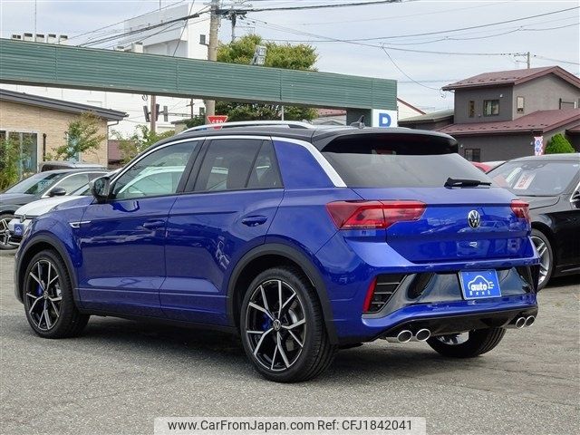 volkswagen volkswagen-others 2024 CFJ1842041 image 2