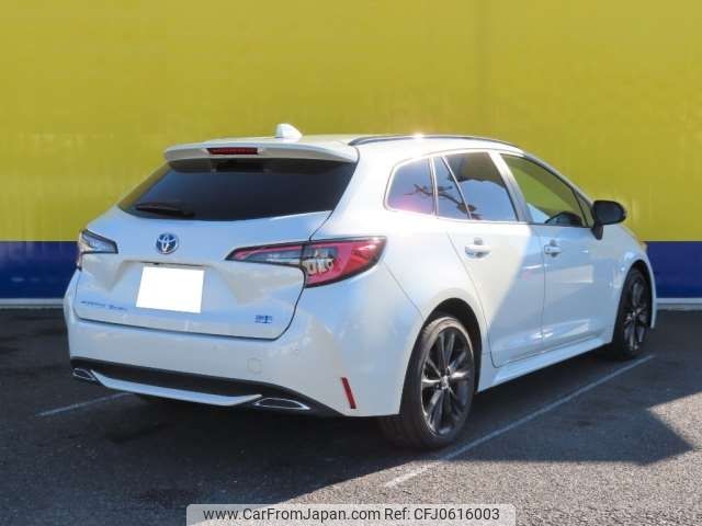 toyota corolla-touring-wagon 2021 -TOYOTA 【所沢 338】--Corolla Touring 6AA-ZWE214W--ZWE214-6016483---TOYOTA 【所沢 338】--Corolla Touring 6AA-ZWE214W--ZWE214-6016483- image 2