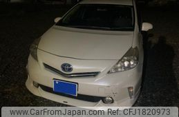 toyota prius-α 2011 CFJ1820973