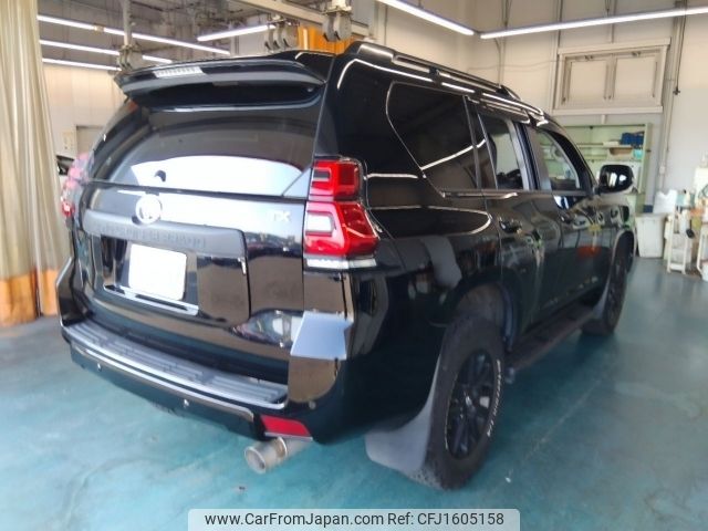 toyota land-cruiser-prado 2022 CFJ1605158 image 2