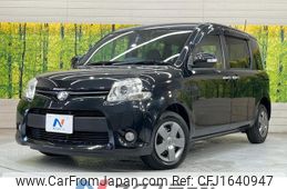 toyota sienta 2012 CFJ1640947