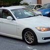 bmw 3-series 2010 8 image 2