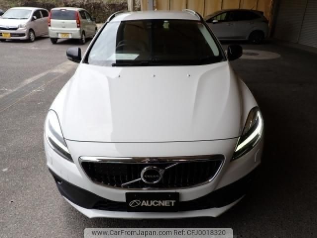 volvo v40 2018 quick_quick_LDA-MD4204T_YV1MZA8RDJ2151727 image 2