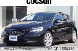 volvo v40 2019 CFJ1550339