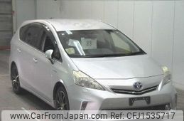 toyota prius-α 2012 CFJ1535717