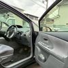 toyota prius-α 2013 CFJ1855451 image 15