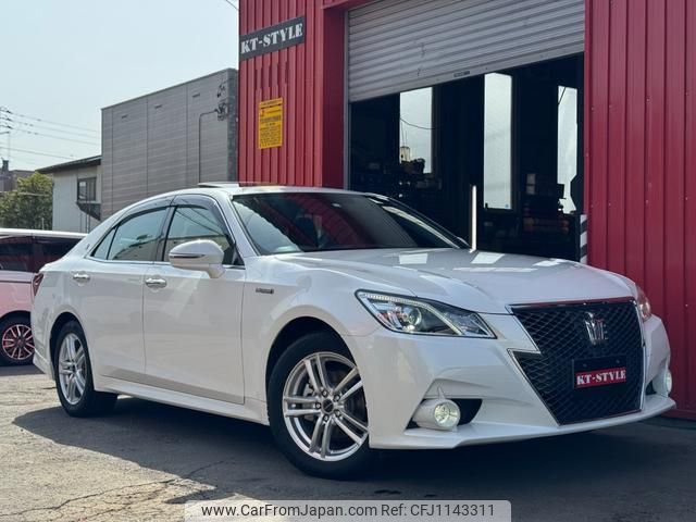 toyota crown-hybrid 2014 GOO_JP_700031036430250512001 image 1