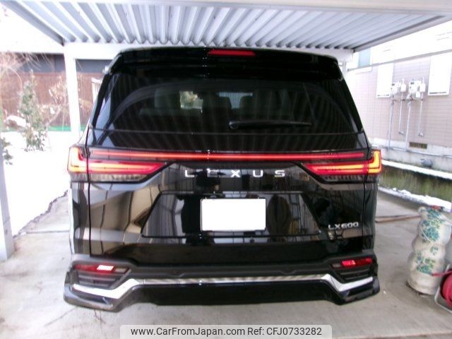 lexus lx 2023 CFJ0733282 image 2