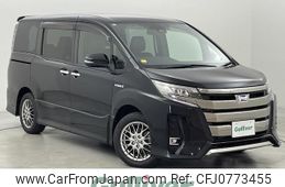 toyota noah 2019 -TOYOTA--Noah DAA-ZWR80W--ZWR80-0415670---TOYOTA--Noah DAA-ZWR80W--ZWR80-0415670-