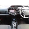 toyota aqua 2017 CFJ1683067 image 6