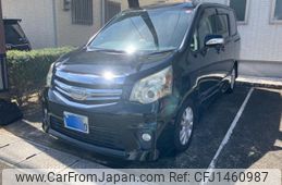 toyota noah 2012 CFJ1460987