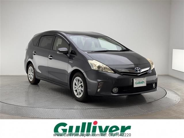 toyota prius-α 2013 CFJ1642220 image 1