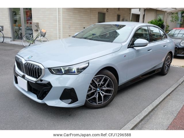 bmw 5-series 2024 -BMW--BMW 5 Series 3AA-12FJ20--WBA12FJ060CR86***---BMW--BMW 5 Series 3AA-12FJ20--WBA12FJ060CR86***- image 1