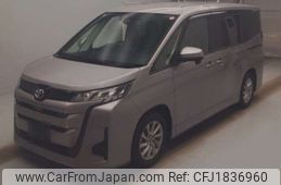 toyota noah 2024 CFJ1836960