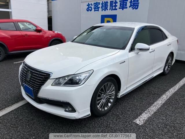 toyota crown 2013 -TOYOTA--Crown DAA-AWS210--AWS210-6009753---TOYOTA--Crown DAA-AWS210--AWS210-6009753- image 1