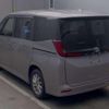 toyota noah 2022 quick_quick_6AA-ZWR90W_0011987 image 2