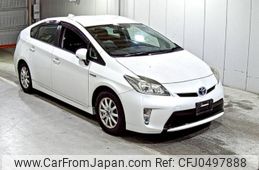 toyota prius 2014 -TOYOTA--Prius ZVW30-5729479---TOYOTA--Prius ZVW30-5729479-