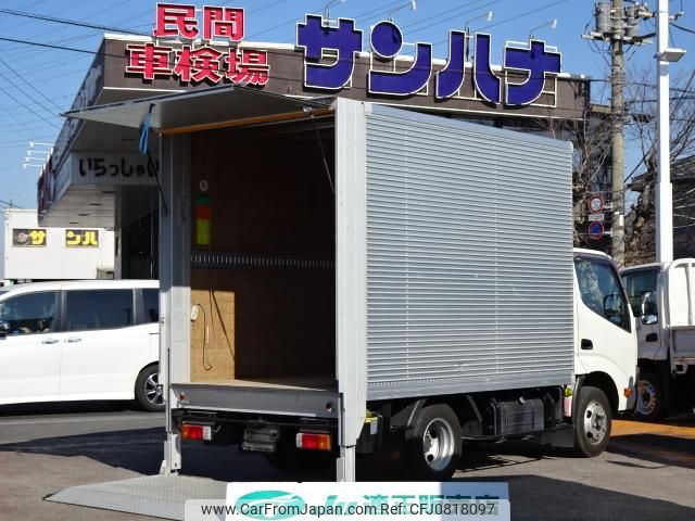 hino dutro 2019 GOO_NET_EXCHANGE_0501894A30250228W002 image 1