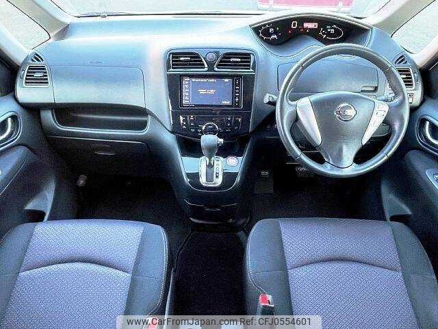 nissan serena 2013 504928-926652 image 1