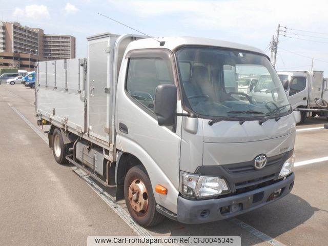 toyota dyna-truck 2017 24411322 image 1