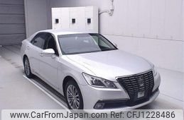 toyota crown 2013 -TOYOTA--Crown GRS211-6001225---TOYOTA--Crown GRS211-6001225-