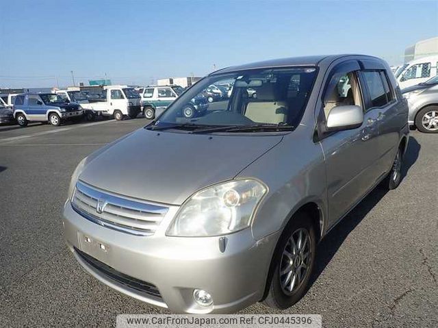 toyota raum 2004 22593 image 2