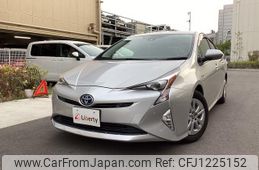 toyota prius 2017 quick_quick_ZVW50_ZVW50-6108576