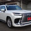 lexus lx 2022 25522321 image 7