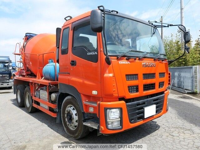 isuzu giga 2014 CFJ1457580 image 1