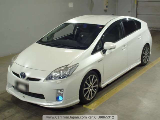 toyota prius 2011 -TOYOTA--Prius DAA-ZVW30--ZVW30-1385018---TOYOTA--Prius DAA-ZVW30--ZVW30-1385018- image 1