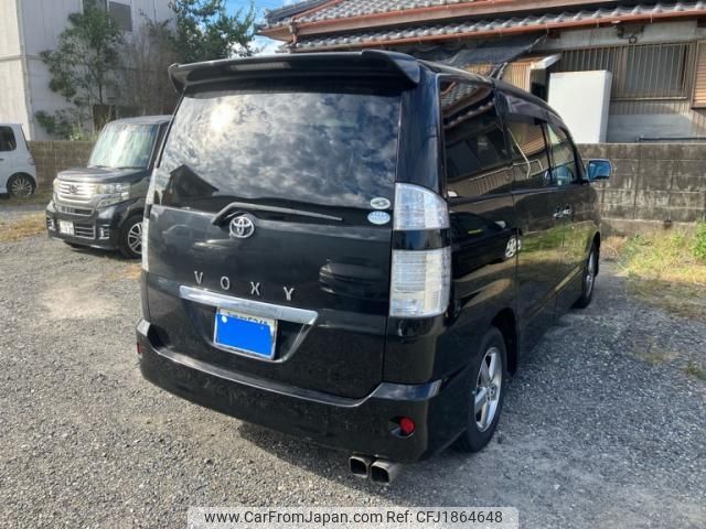 toyota voxy 2006 CFJ1864648 image 2