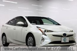 toyota prius 2016 -TOYOTA 【名変中 】--Prius ZVW50--6056082---TOYOTA 【名変中 】--Prius ZVW50--6056082-