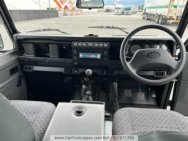land-rover defender 2003 CFJ1671793 image 2