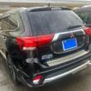 mitsubishi outlander-phev 2016 CFJ1797807 image 7