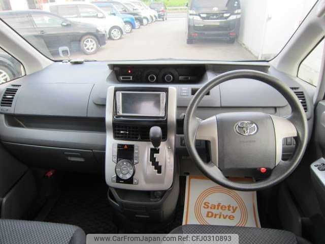 toyota noah 2007 TE3543 image 1