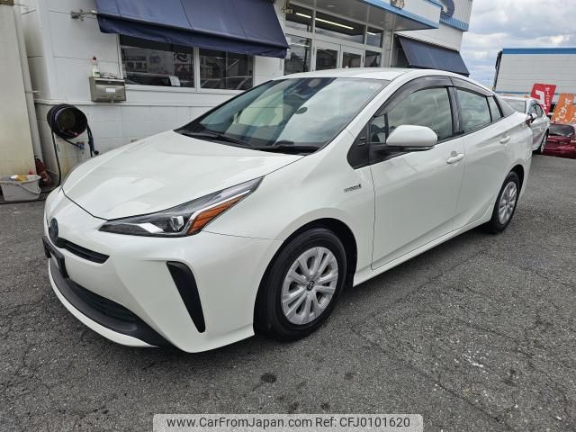 toyota prius 2019 quick_quick_DAA-ZVW51_6106416 image 1