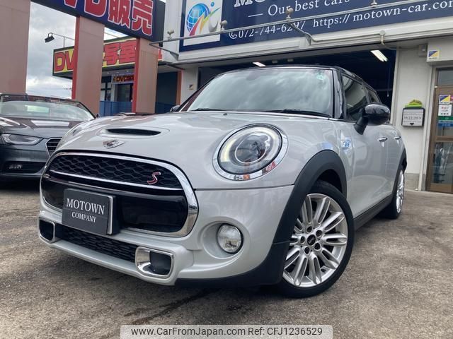 mini mini-others 2015 quick_quick_XS20_WMWXS720102B24345 image 1