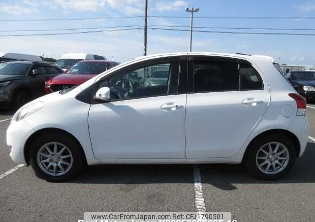 toyota vitz 2009 CFJ1790501 image 2