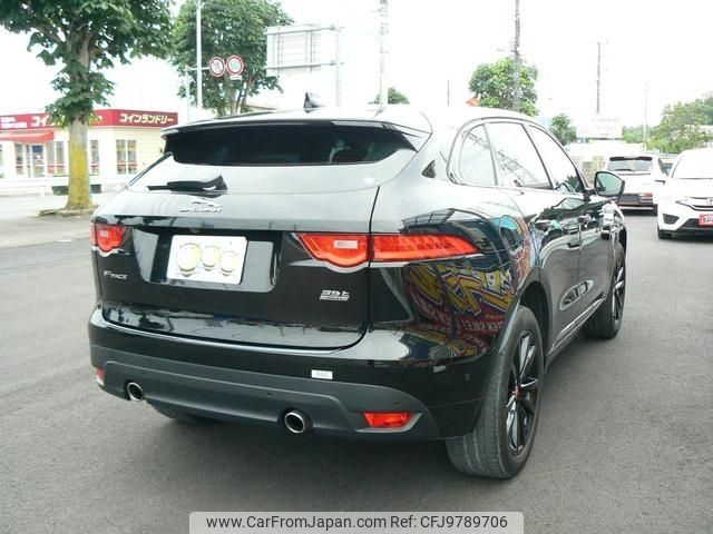 jaguar f-pace 2017 CFJ9789706 image 2