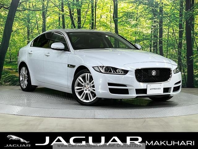 jaguar xe 2019 CFJ1507329 image 1