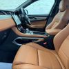 jaguar f-pace 2024 quick_quick_DC2XC_SADCA2AX0SA742952 image 9