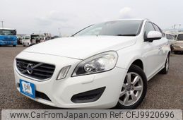 volvo v60 2012 REALMOTOR_N2024060176F-10