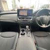 toyota crown 2021 CFJ1656999 image 3