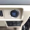 toyota land-cruiser-prado 2018 ENHANCEAUTO_1_ea290935 image 9