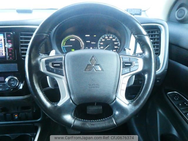 mitsubishi outlander-phev 2016 quick_quick_DLA-GG2W_GG2W-0310753 image 2