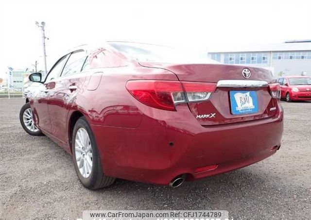 toyota mark-x 2013 CFJ1744789 image 2