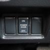 nissan serena 2011 D00276 image 25